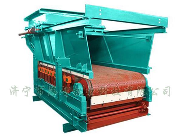 帶式（甲帶）給料機(jī)具有運行平穩(wěn)、節(jié)能、環(huán)保等優(yōu)點
